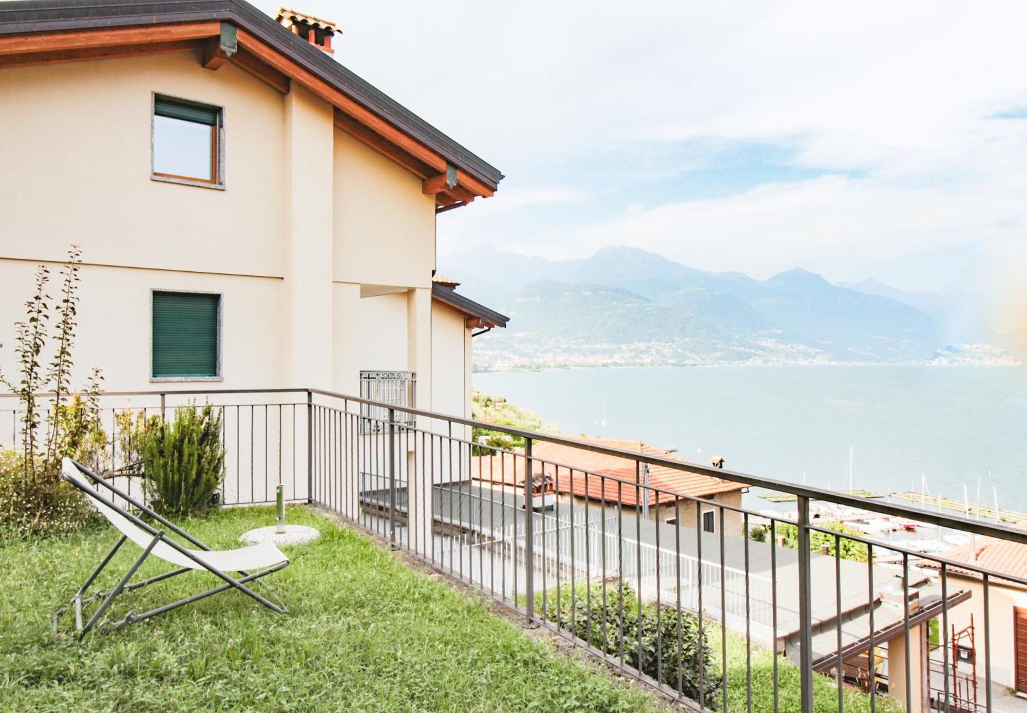 Appartamento Al Porto Pianello Del Lario Екстер'єр фото