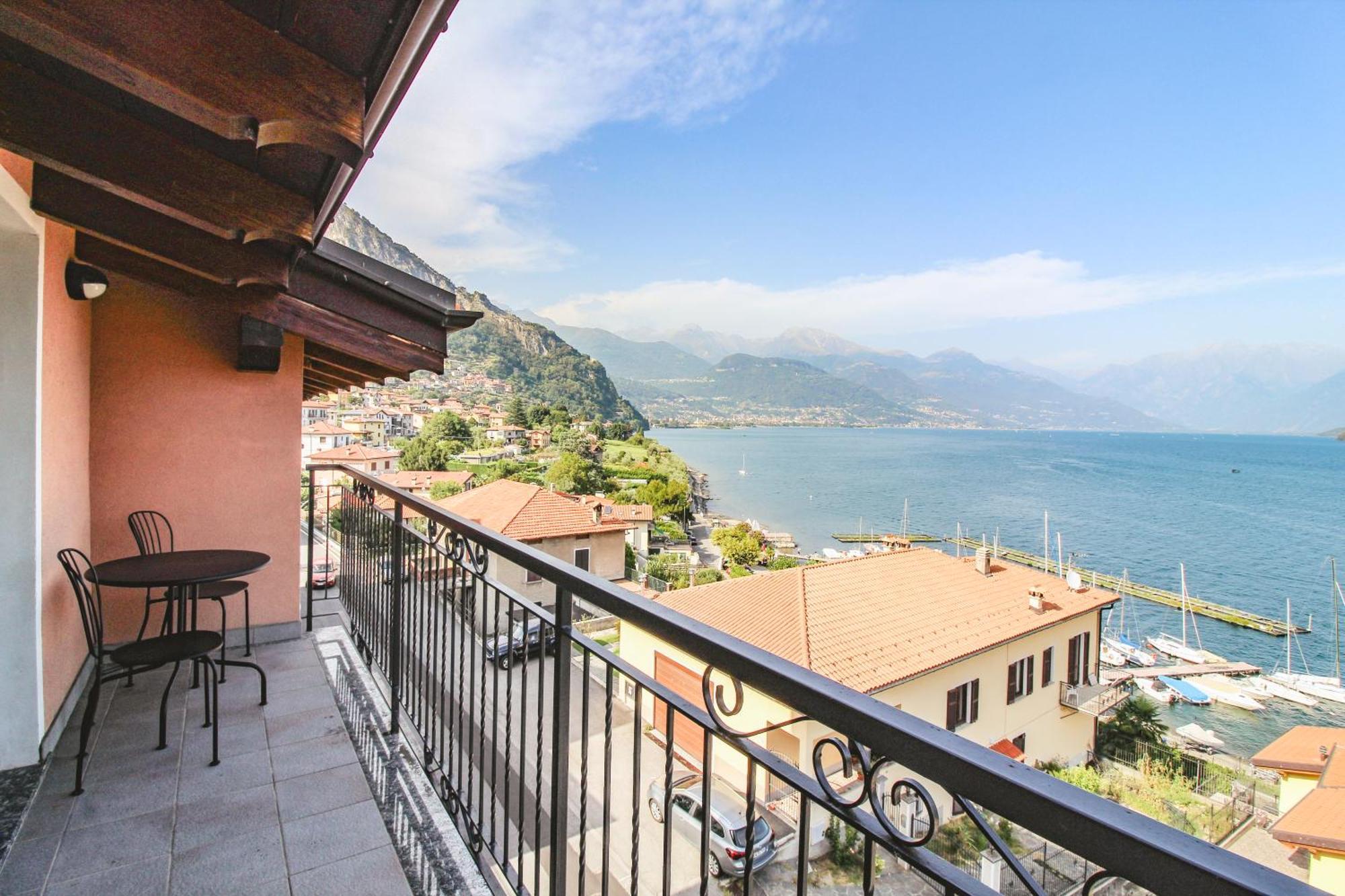 Appartamento Al Porto Pianello Del Lario Екстер'єр фото