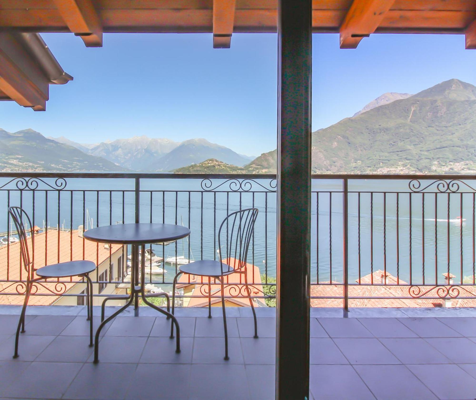 Appartamento Al Porto Pianello Del Lario Екстер'єр фото